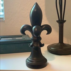 Fleur de Lis office decor